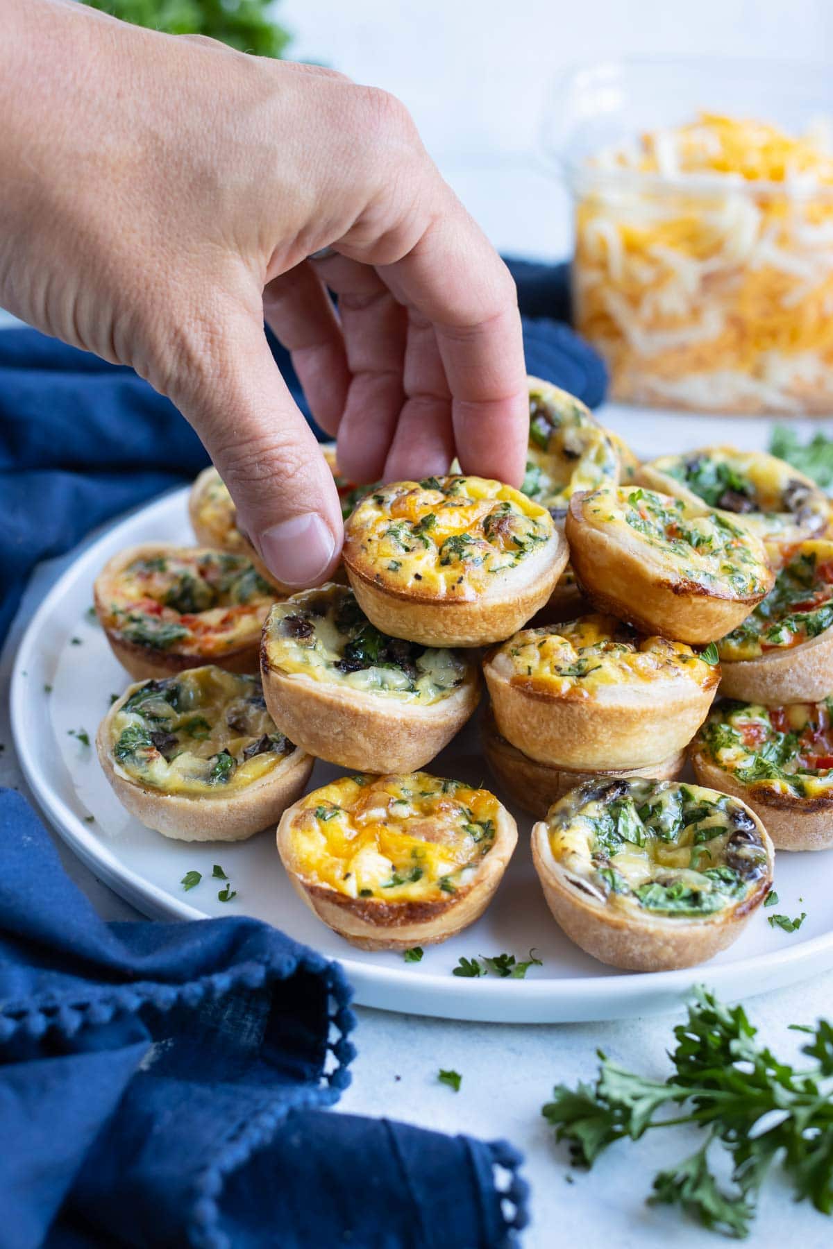 Mini Quiche Recipe (All Flavors!) Evolving Table (2024)