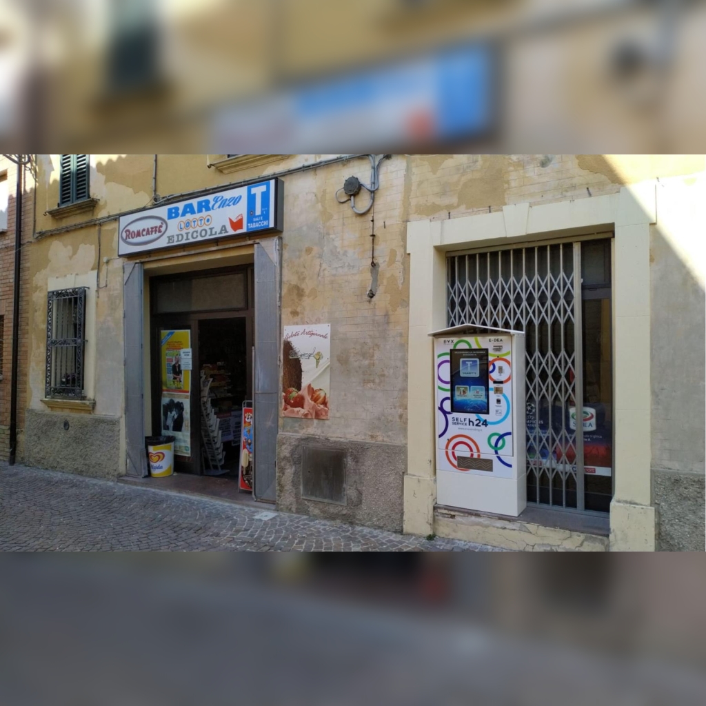 EVX Vending Distributore automatico sottile EDea