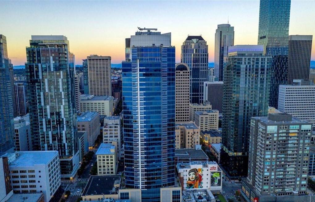 Should You Buy or Rent in Downtown Seattle? Ewing & Clark Inc.