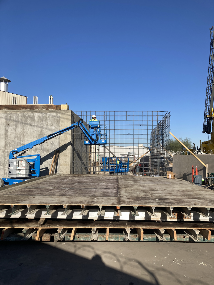 Hydro Aluminum Robert N. Ewing General Contractor