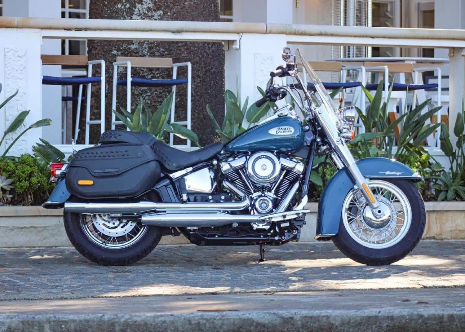 2021 HarleyDavidson Heritage Classic 107 (bike review)