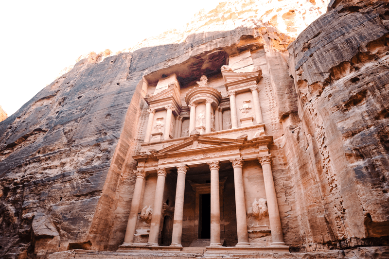 Transfer Money to Jordan from the UK at the Best Exchange Rate