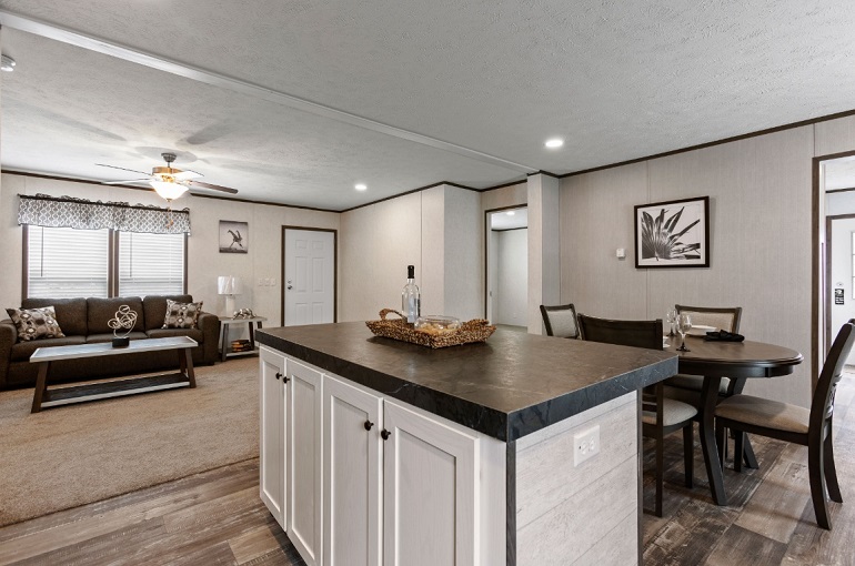 Image Gallery for 28443W Sandalwood XL by Fleetwood Homes — Exit 107