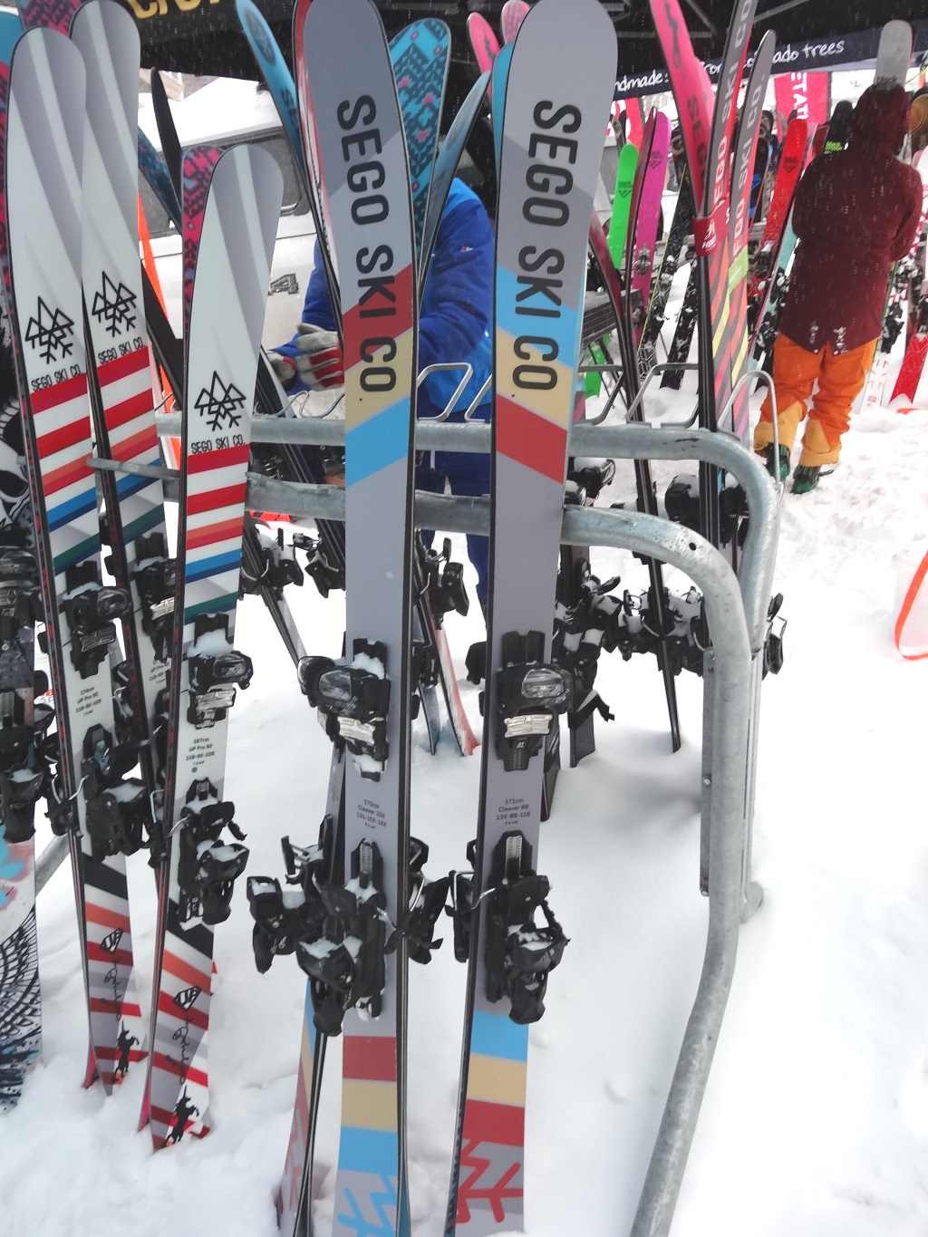 Small and Independent Ski Company Ski Tests and Reviews