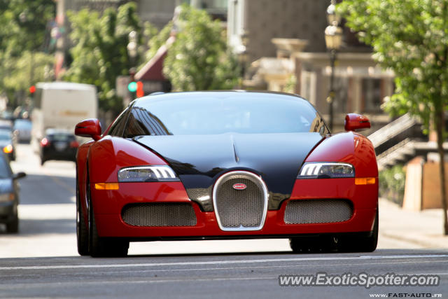Bugatti Veyron spotted in Montreal, Canada on 06/09/2012
