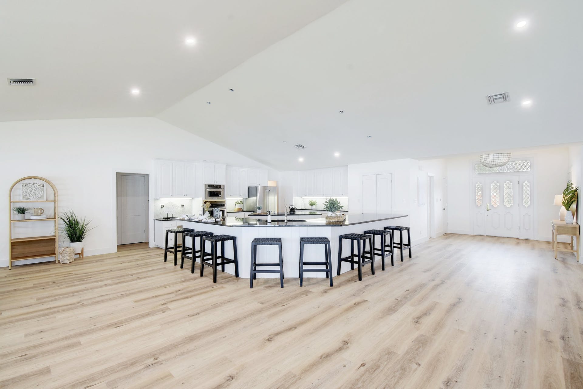 The Beacon [Austin, 4bd/3ba] Experience Guide LLC