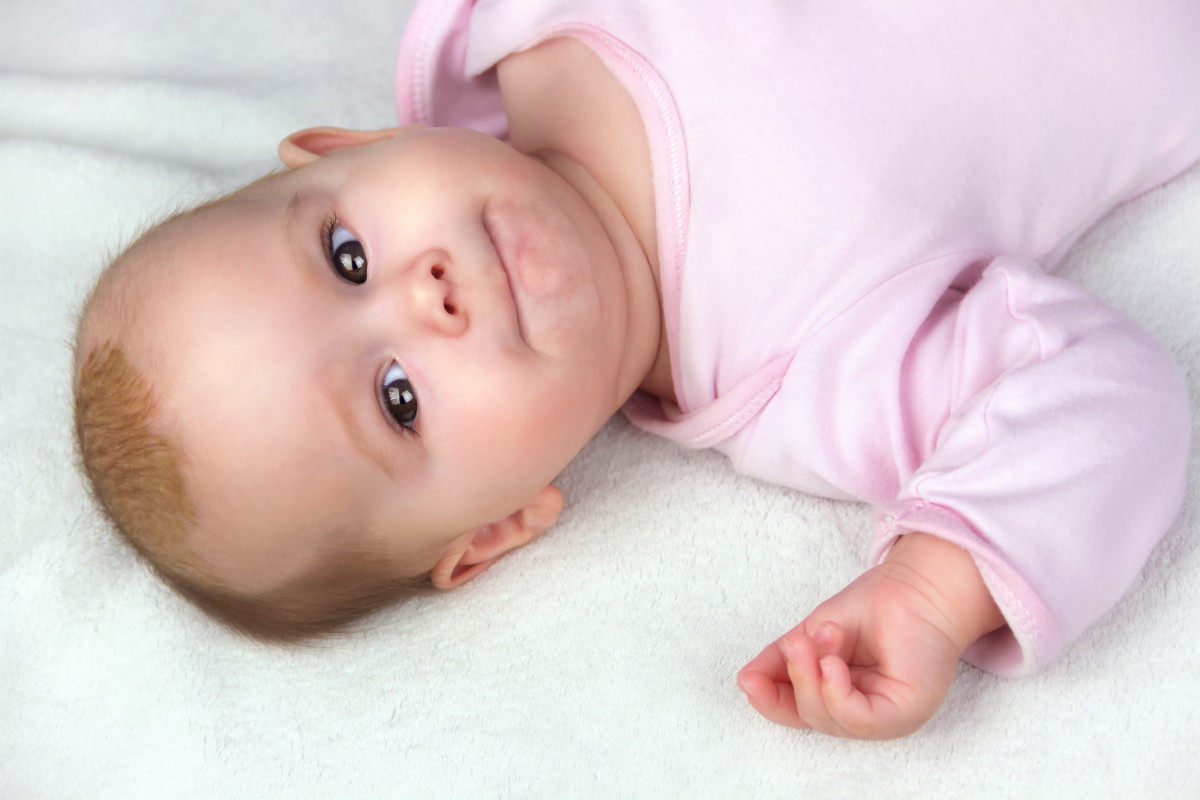 Milchschorf bei Säuglingen mit Schüßlersalzen behandeln experto.de