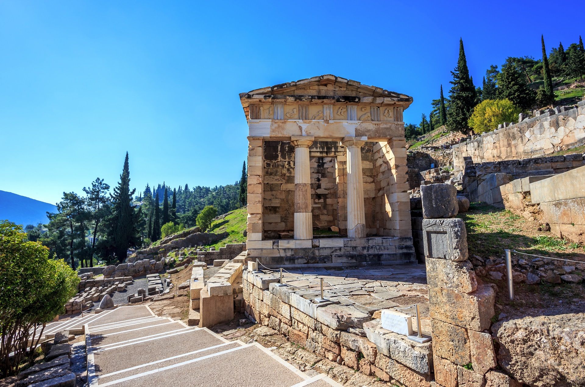 10 MustSee Ancient Sites in Greece Explore Greece