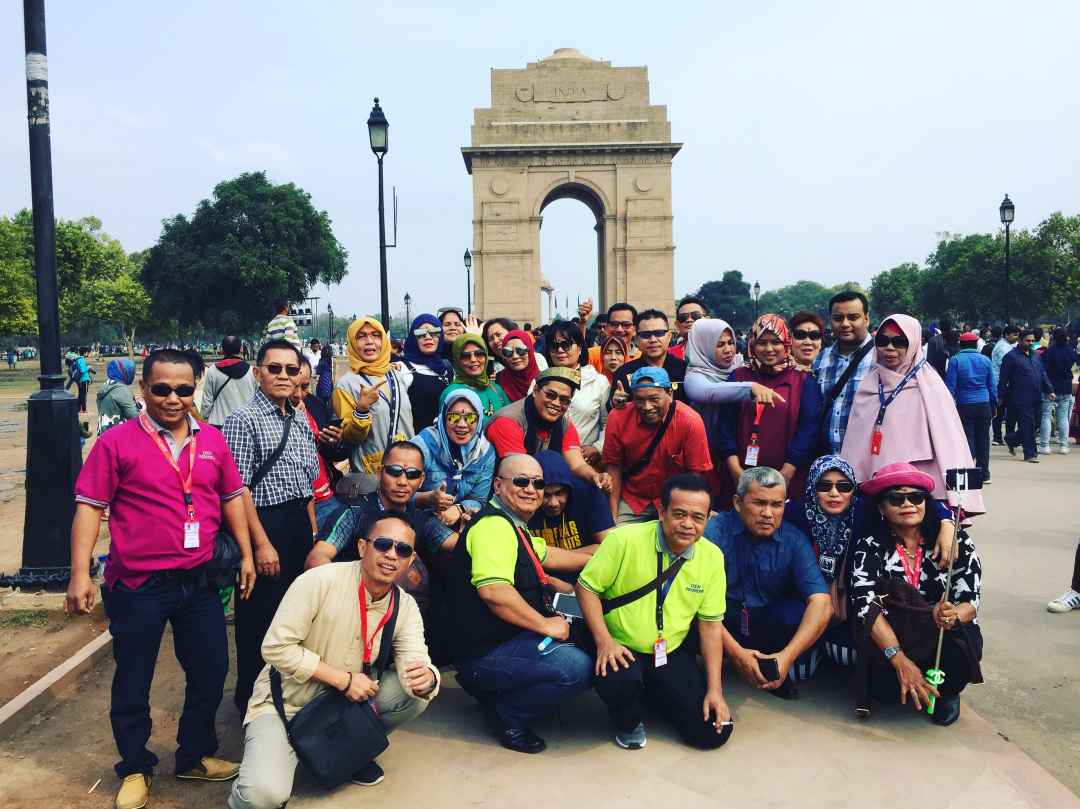 Delhi Local Tour by Car with Guide Delhi Tickets, timings, offers Jun