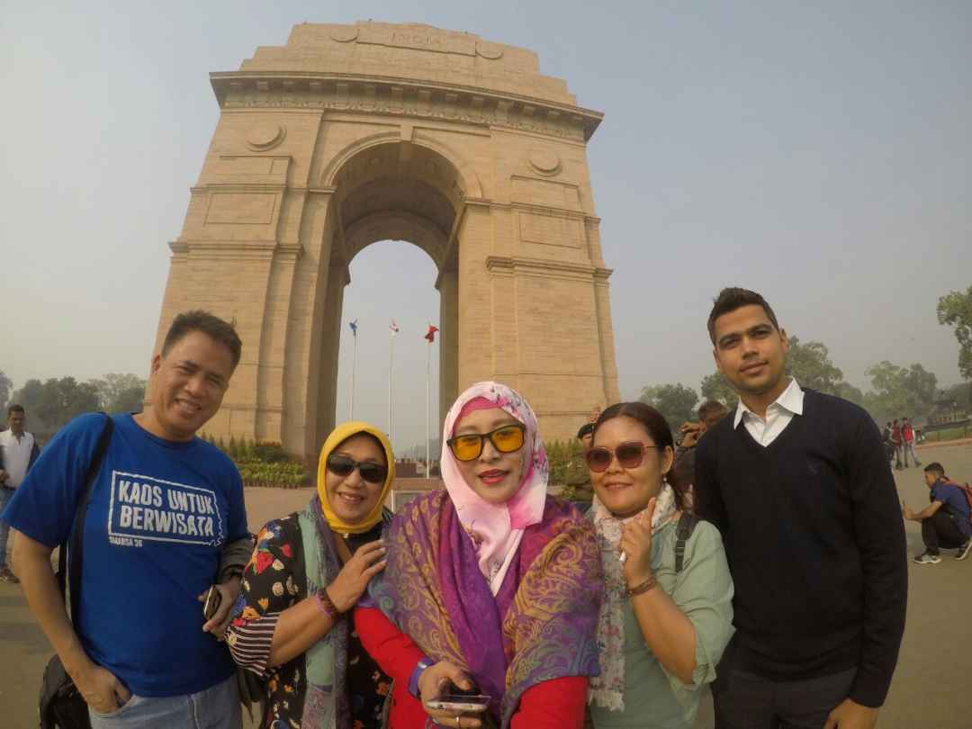 Delhi Local Tour by Car with Guide City tour in New Delhi Aug 2023