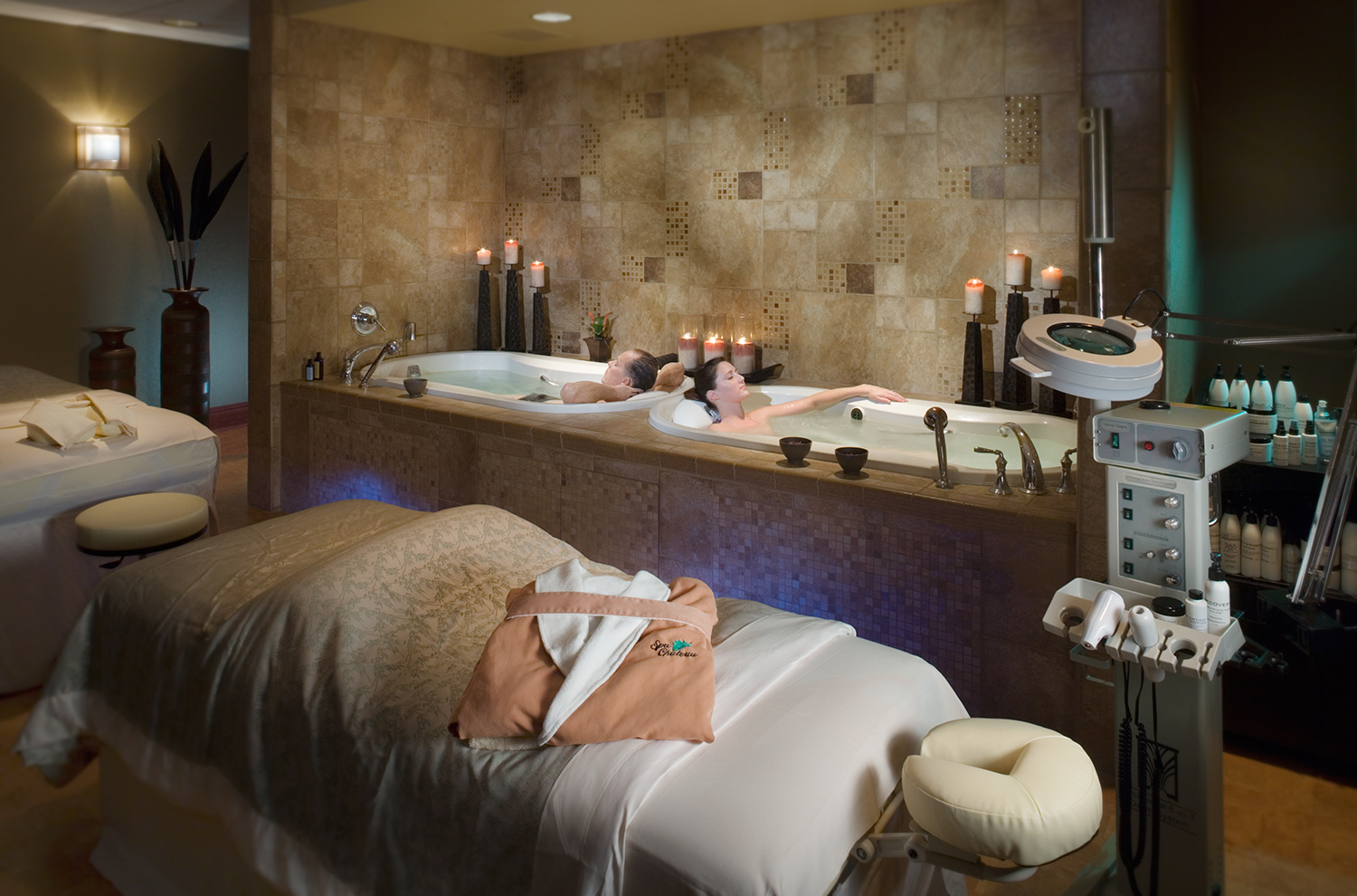 CouplesOnly Getaway in Branson