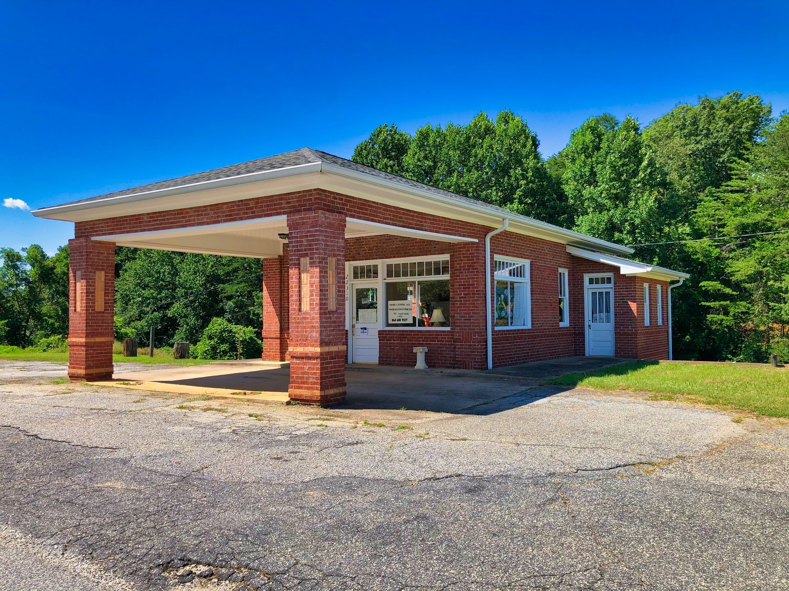 Landrum Roadside Gas Station Explore South Carolina