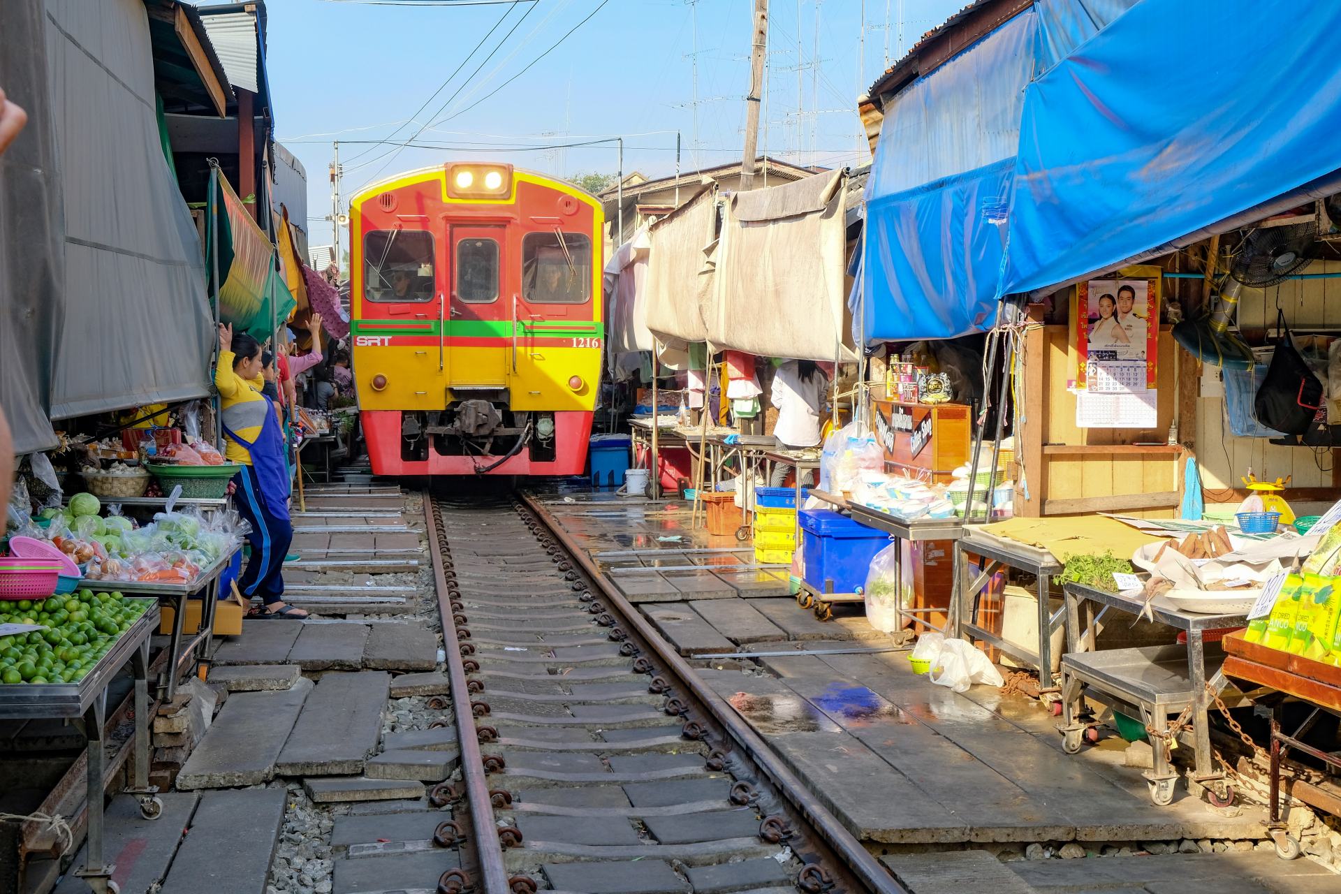 Markets of Bangkok Maeklong Railway Market Explore Shaw