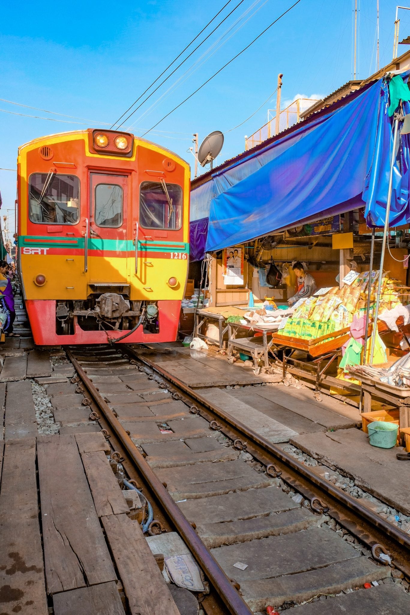 Markets of Bangkok Maeklong Railway Market Explore Shaw