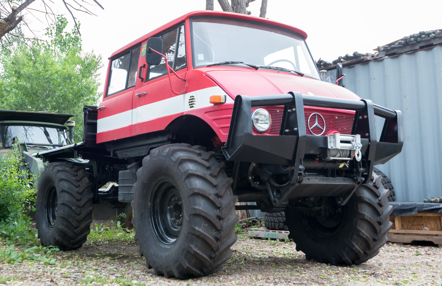 SNAPSHOT Couch Off Road Engineering EXPLORING ELEMENTS