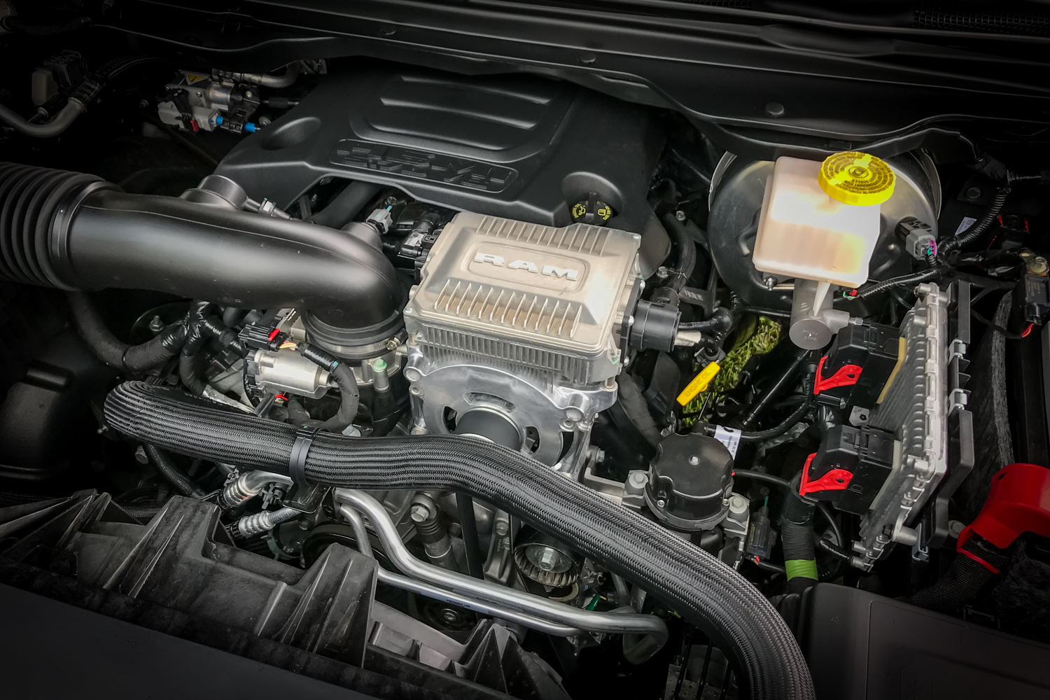 REVIEW: 2019 RAM 1500 - EXPLORING ELEMENTS