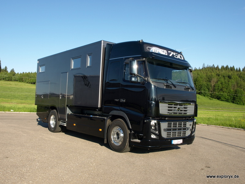 Bildergalerie Volvo LKW FH 16 Promotionmobil und