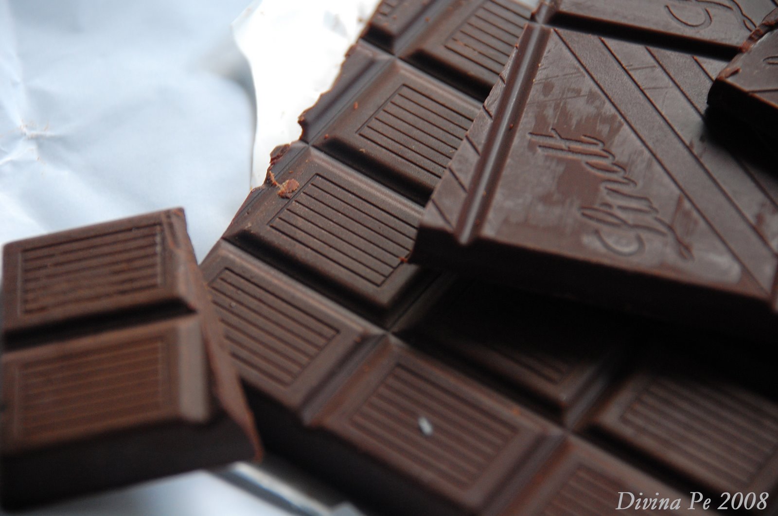 14 Tasty Facts of Chocolate Plus 7 Health Benefits of Dark Chocolate