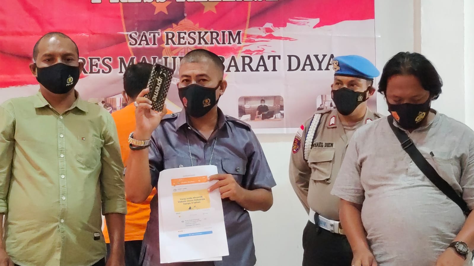 Polres MBD Tahan Tersangka Hoax Vaksin Covid-19