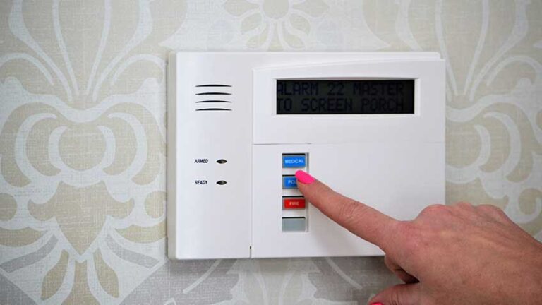 [4 Easy Ways] - How To Turn Off Fire Alarm In Apartment?