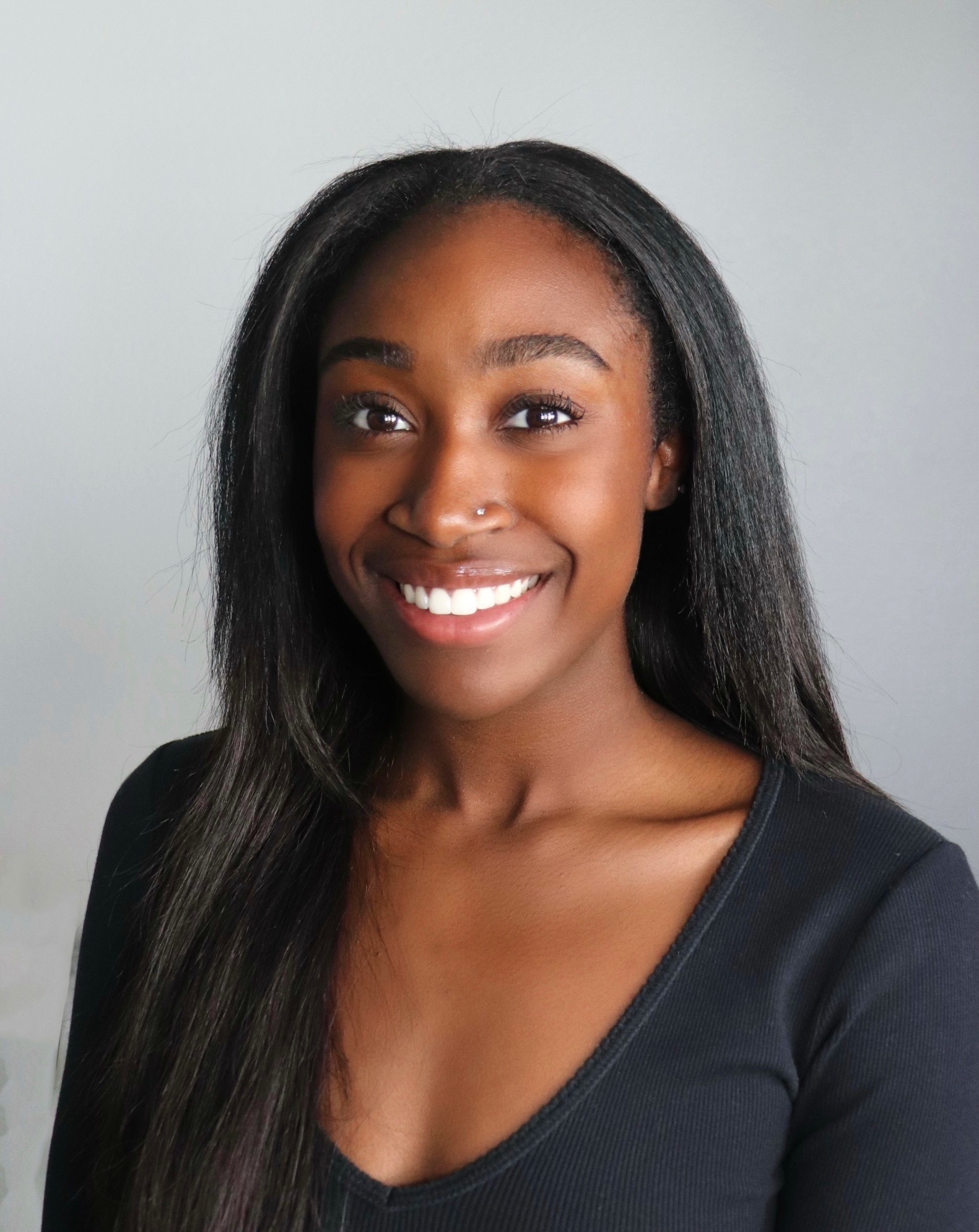 Extra Features Interviews Alexis White about her film Goons. — Extra Features