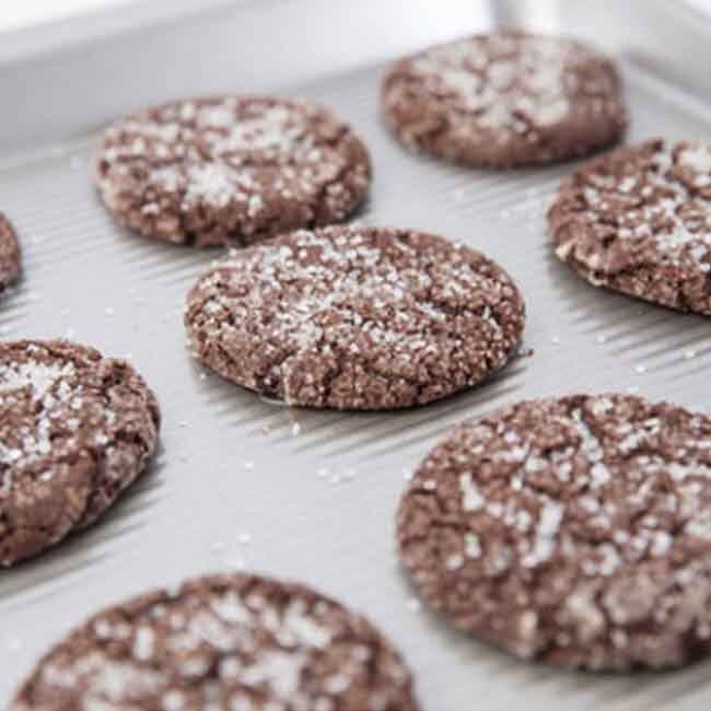 USA Pan Commercial Medium Cookie Scoop Pan