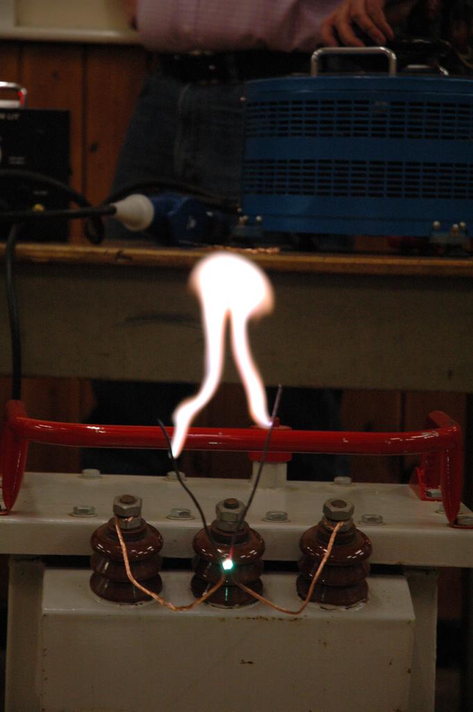 jacobs_ladder High Voltage Experiments
