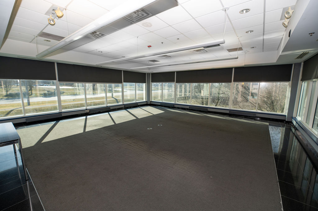 1750 Summit Drive in Auburn Hills, MI Eyde Company