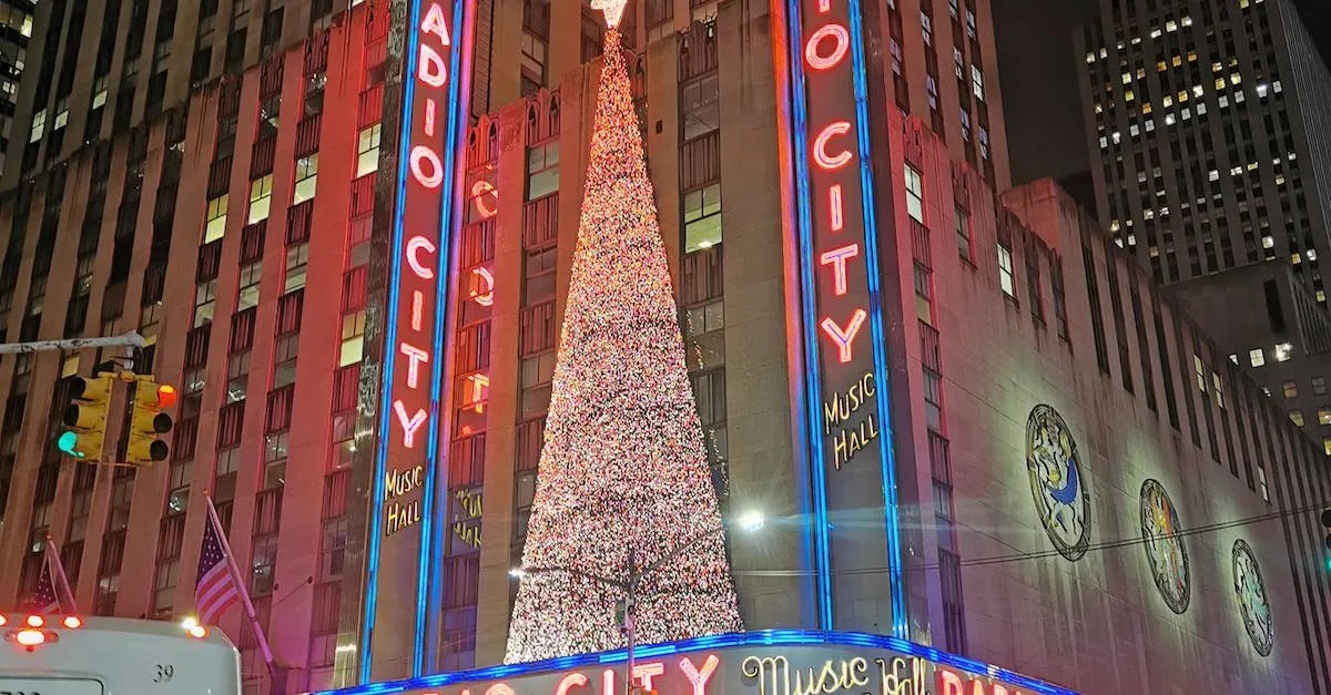 Mama Leone'S The Rise And Fall Of A New York City Institution Eye
