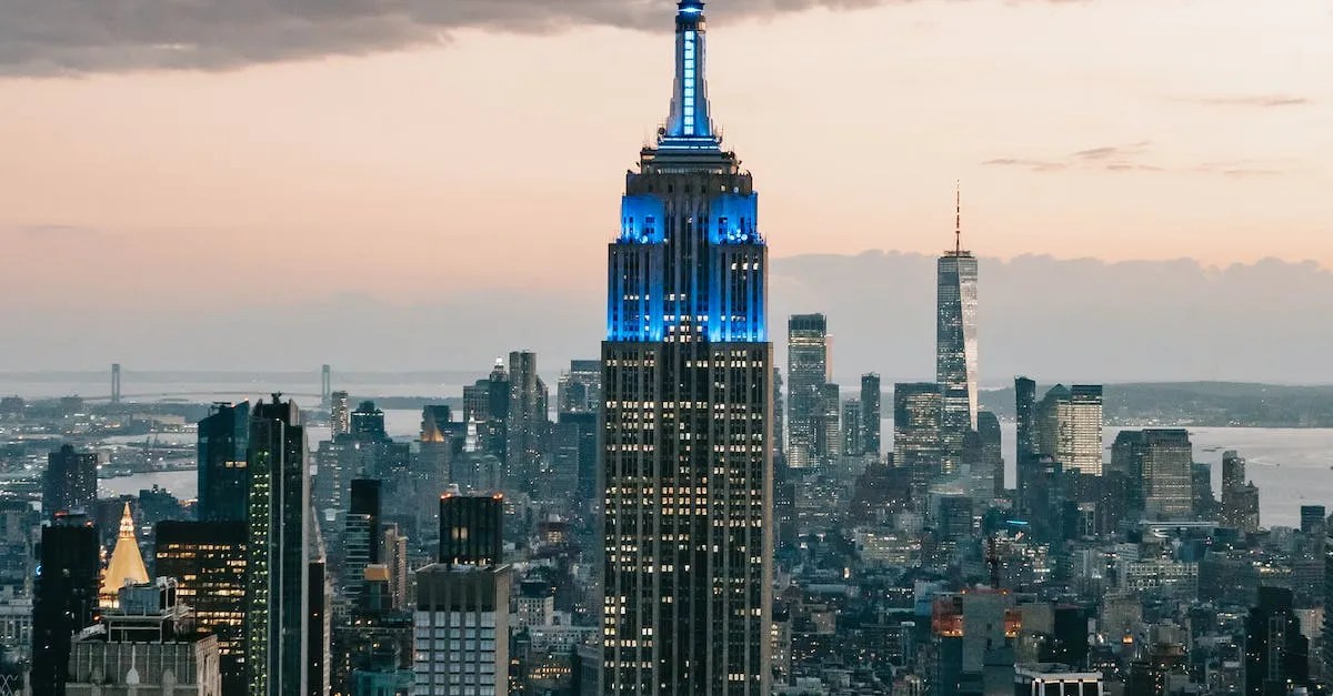 Long Island Vs New York City How Do They Compare? Eye And Pen