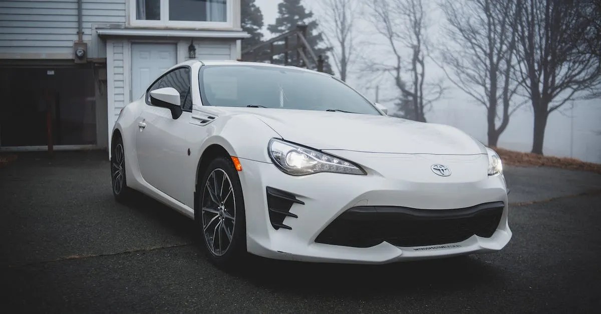 Parking In Front Of Houses Laws In Texas Rights, Restrictions, And