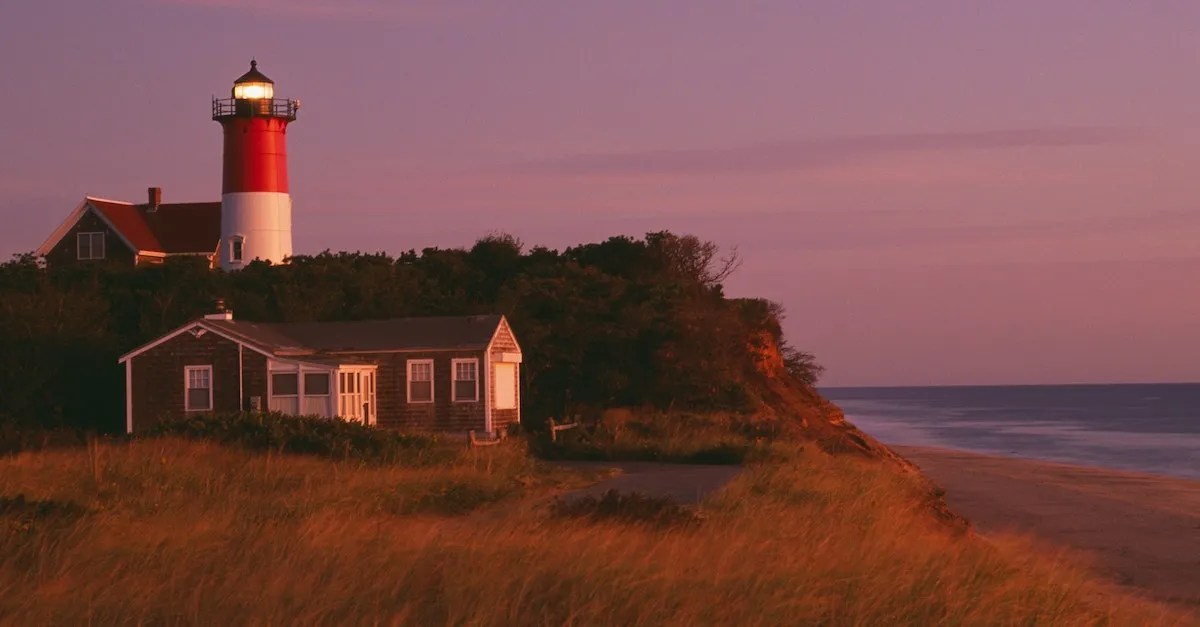 What Do You Call Someone From Massachusetts? Names And Nicknames For