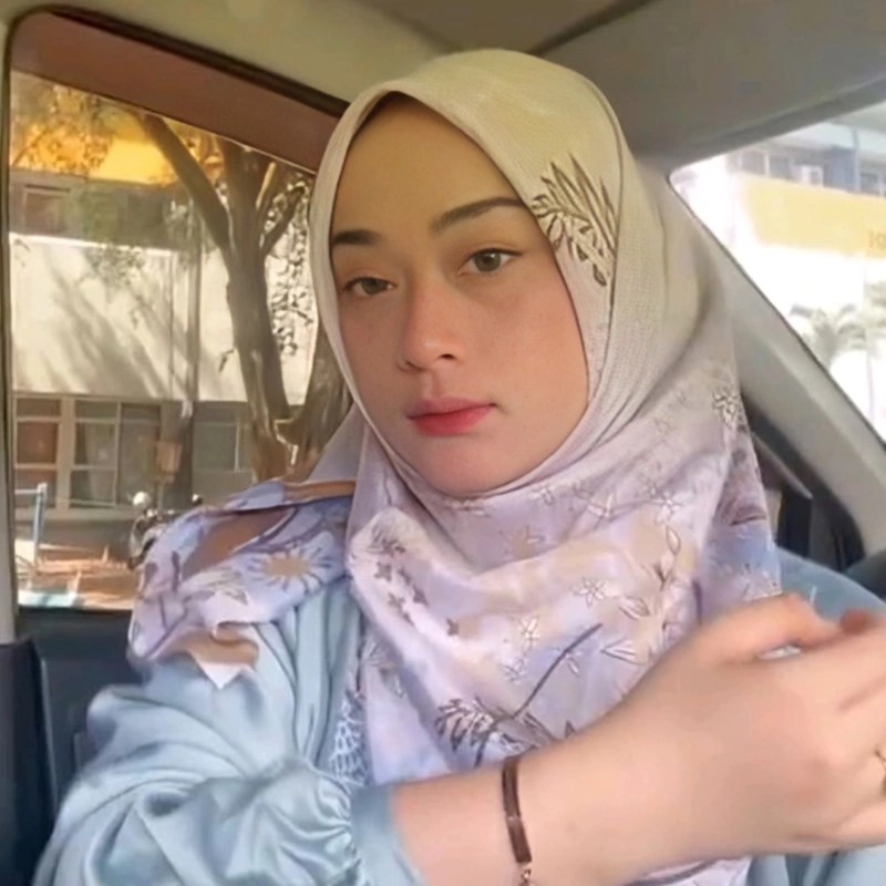 'Guru Salsa,' The Math Teacher Tricked Into Nude Dance By Fake Promises