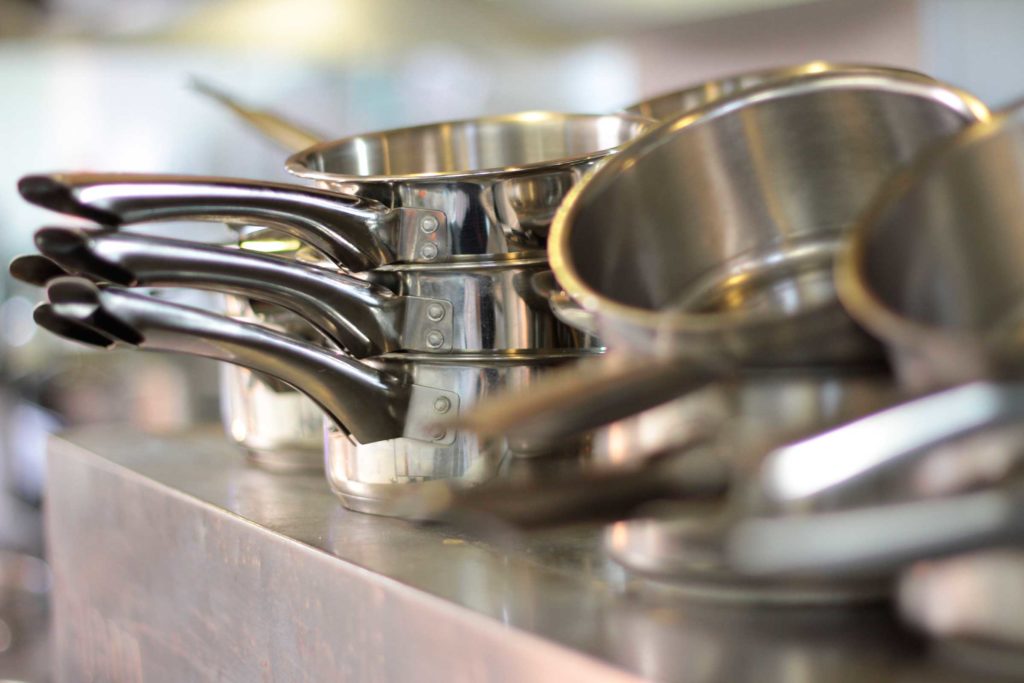 How Restaurants Save Time on Cleaning Pots and Pans Ezyclean