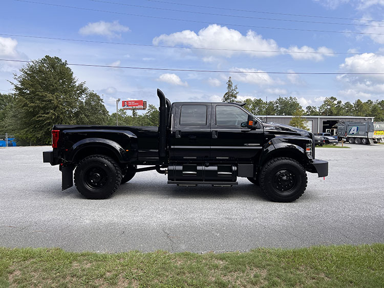 2023 F650 Extreme Pickup F650 Supertrucks