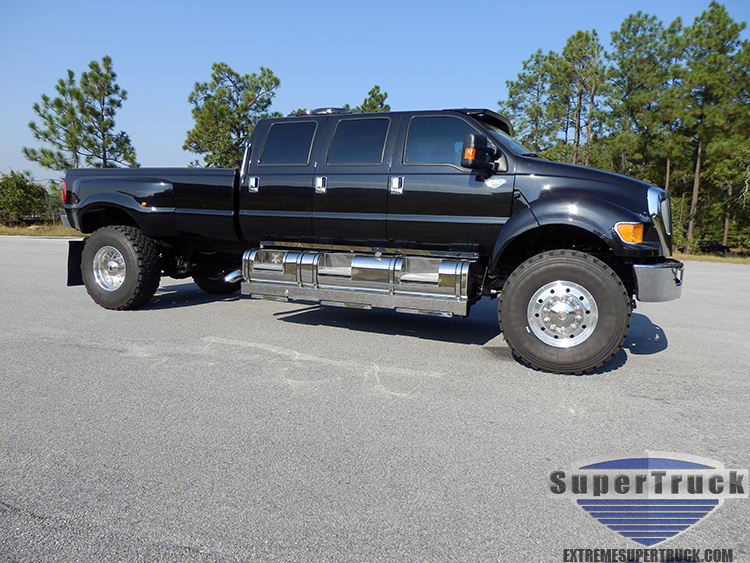 Too Long SixDoor with Removable Bed F650 Supertrucks