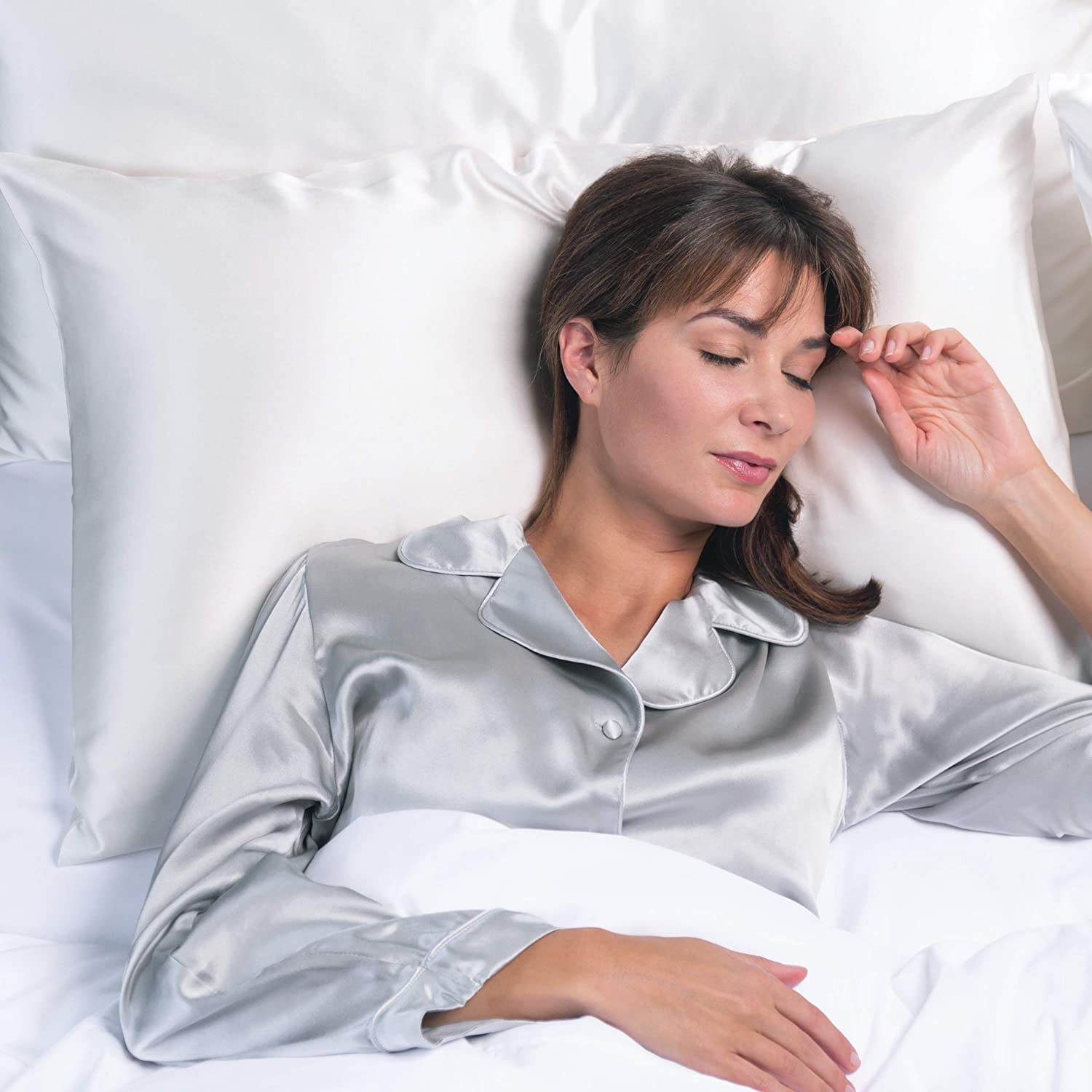 The Top Selling Satin Pillowcase for Curly Hair & Why it's So Popular