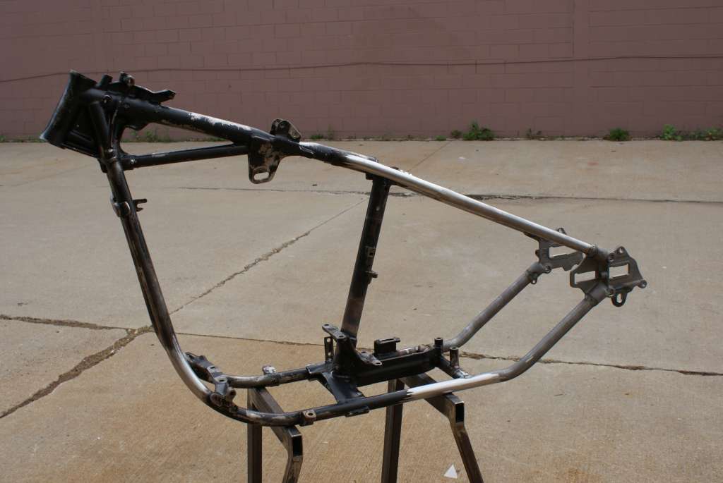 The names are commonly used nicknames for each type, based on. Shovelhead Hardtailing Service! - Fab Kevin - Real steel ...