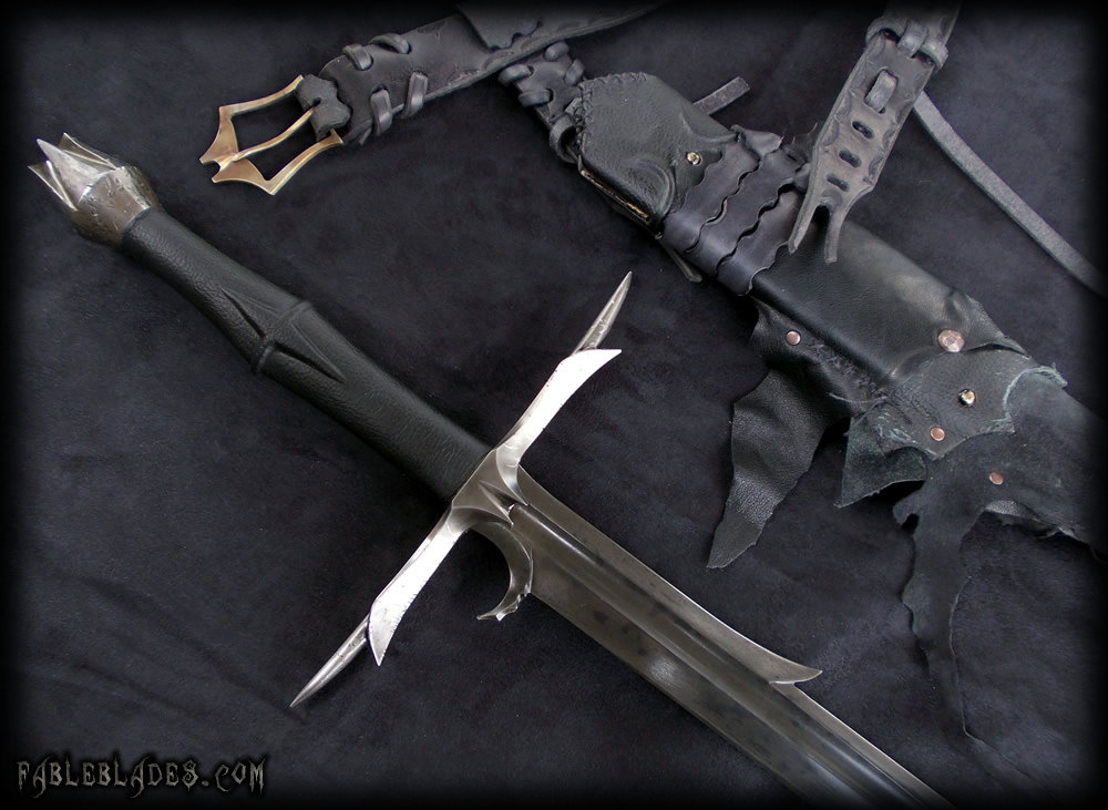 Fade Sword of the Myrddraal Wheel of Time (or Nazgul LOTR) sword by Fable Blades Brendan