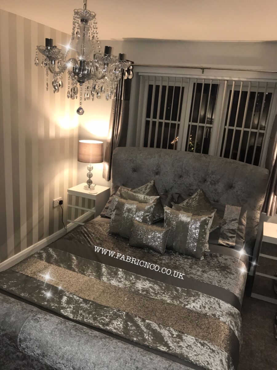 Crushed Velvet & Glitter Bed Runner Fabric n CO