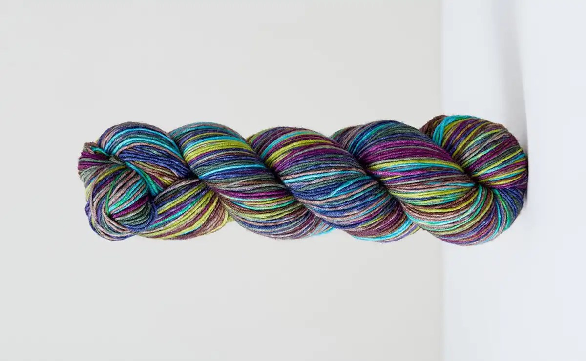 Urth Yarns Uneek Fingering 3012 at Fabulous Yarn