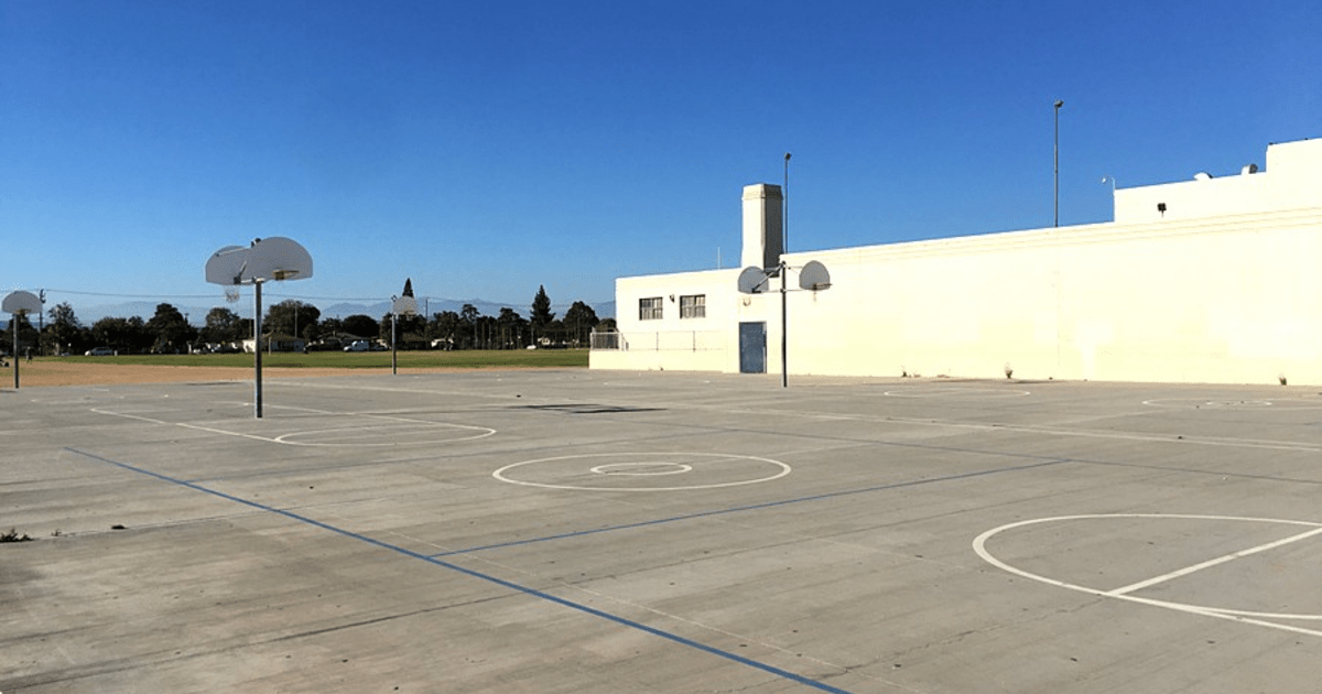 Rent Blacktop / Basketball Courts in Anaheim