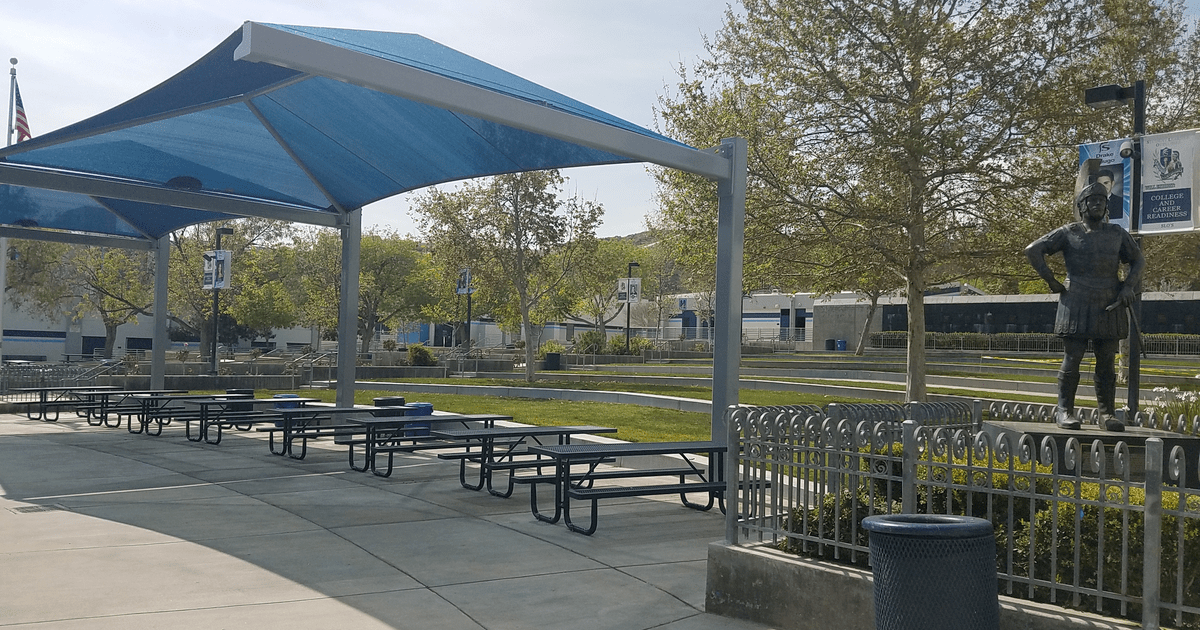 Rent a Outdoor Area in Saugus CA 91350