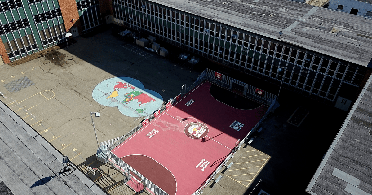 Rent Soccer Pitch in Newark