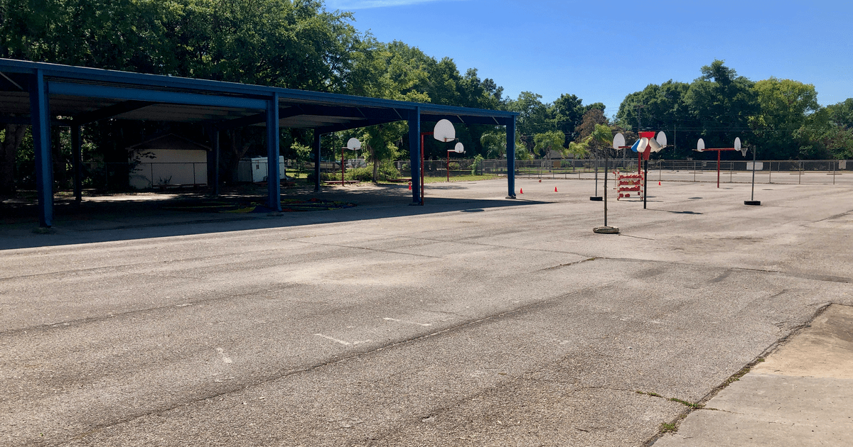 Rent Outdoor Basketball Courts in Lakeland