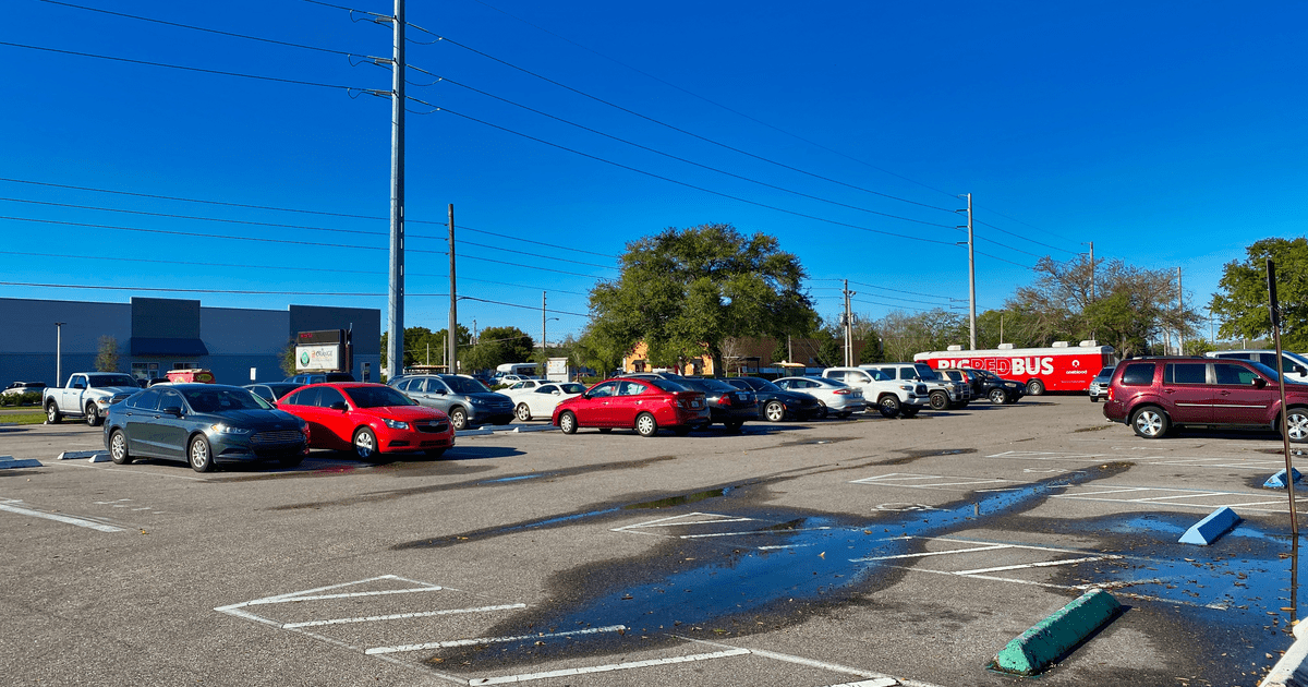 Rent a Parking Lot (Large) in Winter Garden FL 34787