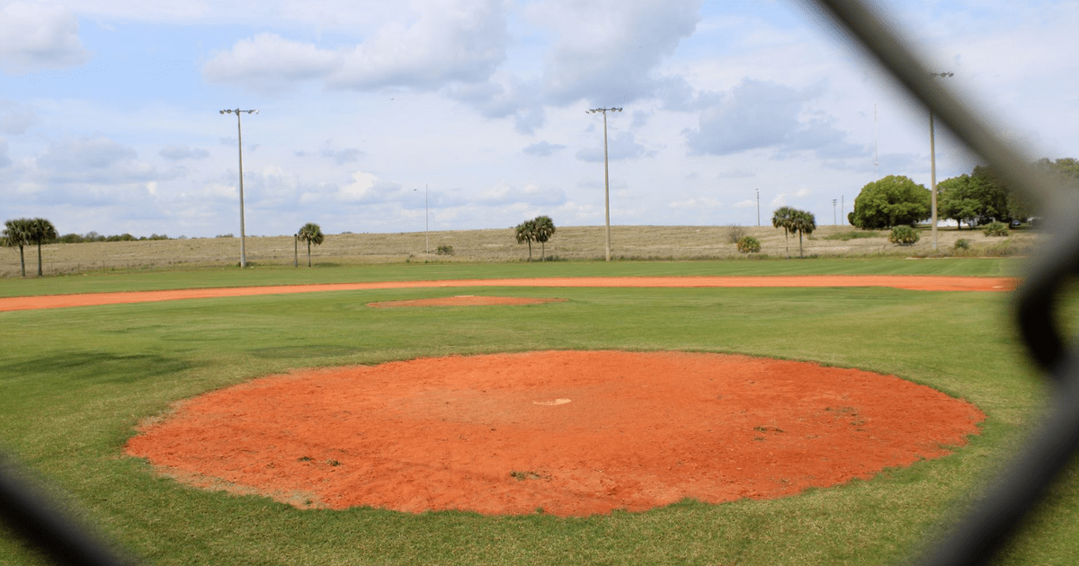 Rent a Field (Baseball) in Frostproof FL 33843