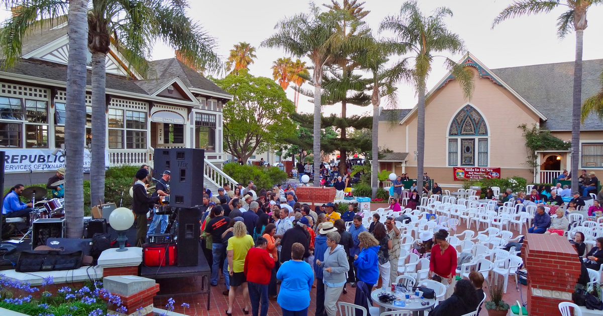 Rent Chair Rental Summer Concert Series in Oxnard