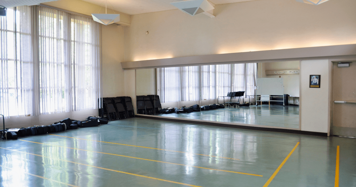 Rent a MPR (Small) in Napa CA 94558