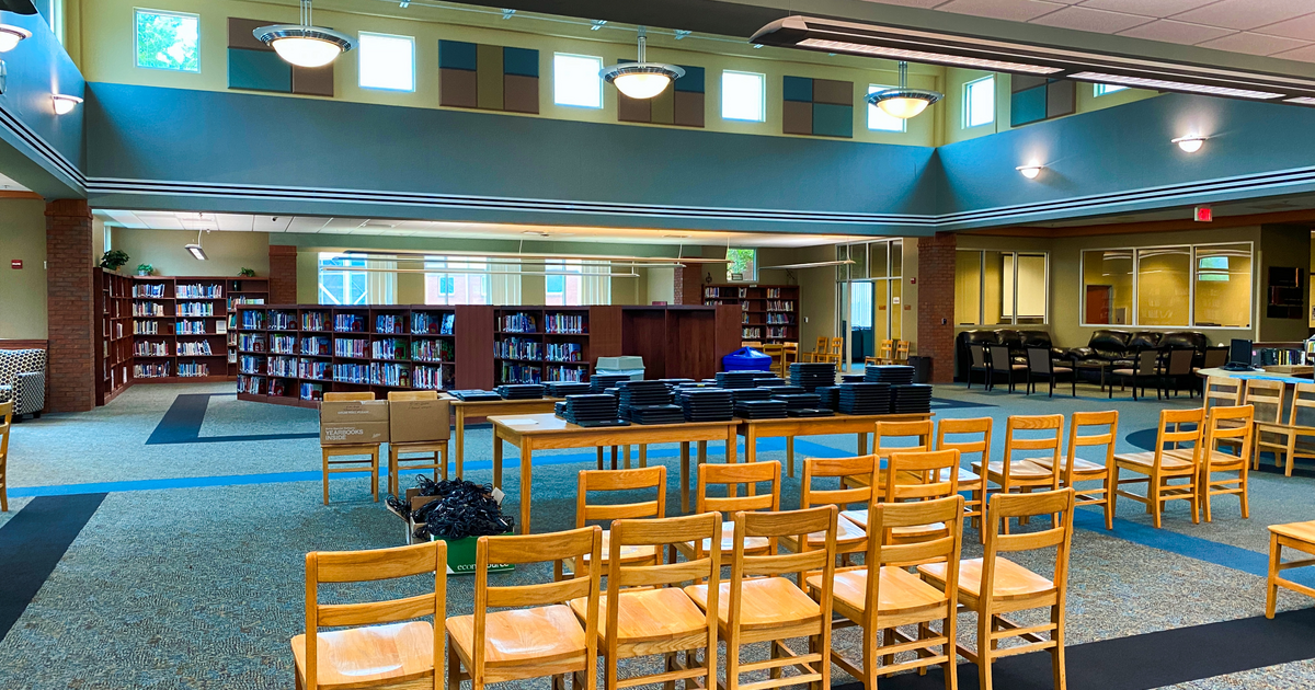 Rent a Library (Large) in Bogart GA 30622